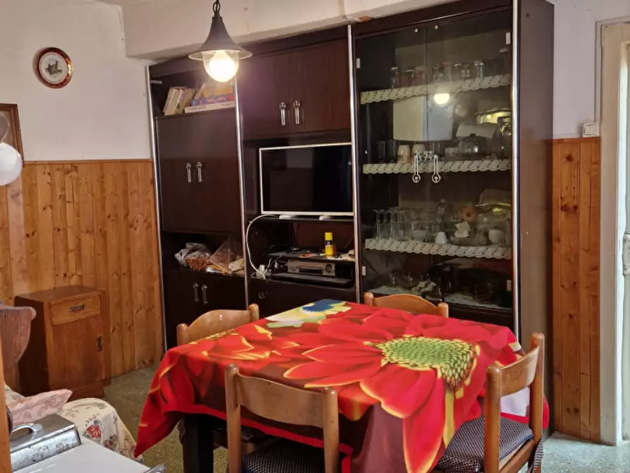 Immagine 2 di Casa indipendente in vendita  in Strada Sodina a Langhirano