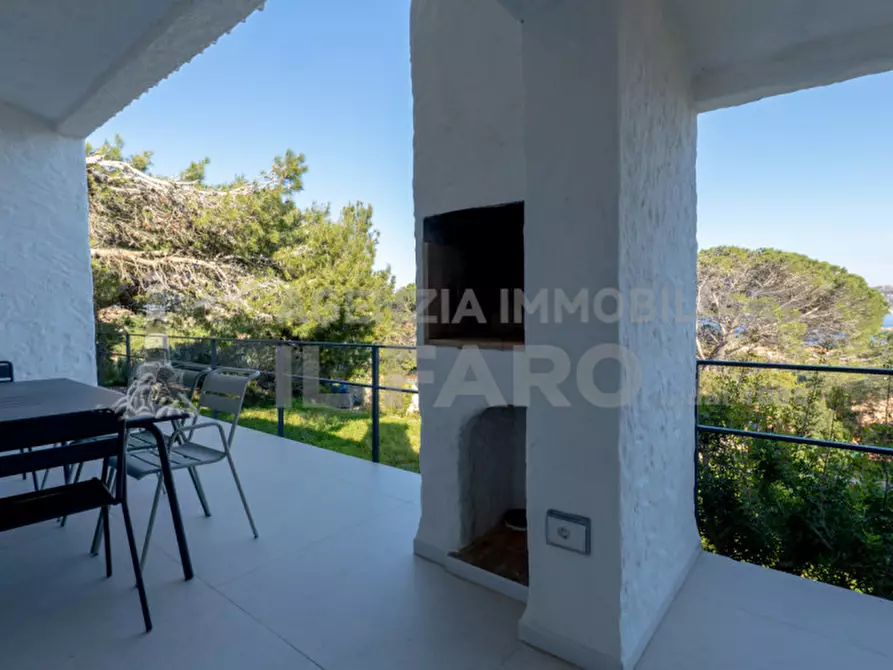 Immagine 10 di Villa in vendita  in Regione Gambino a La Maddalena