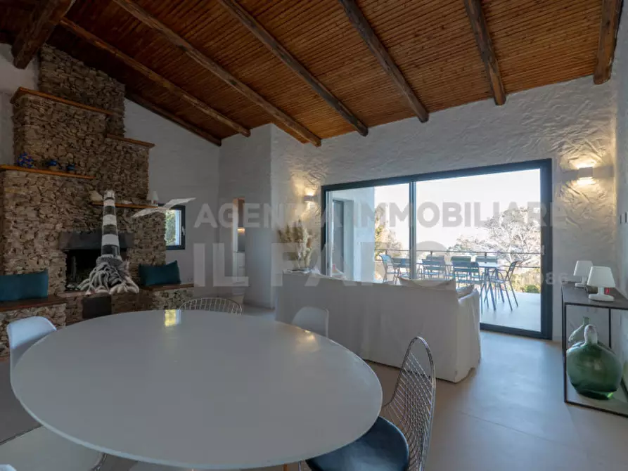 Immagine 22 di Villa in vendita  in Regione Gambino a La Maddalena