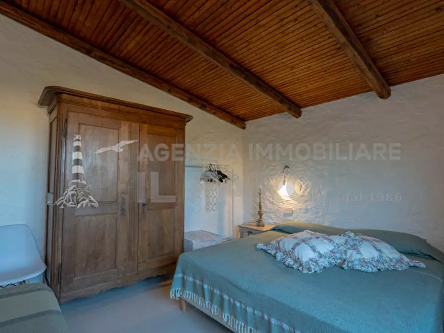 Immagine 32 di Villa in vendita  in Regione Gambino a La Maddalena