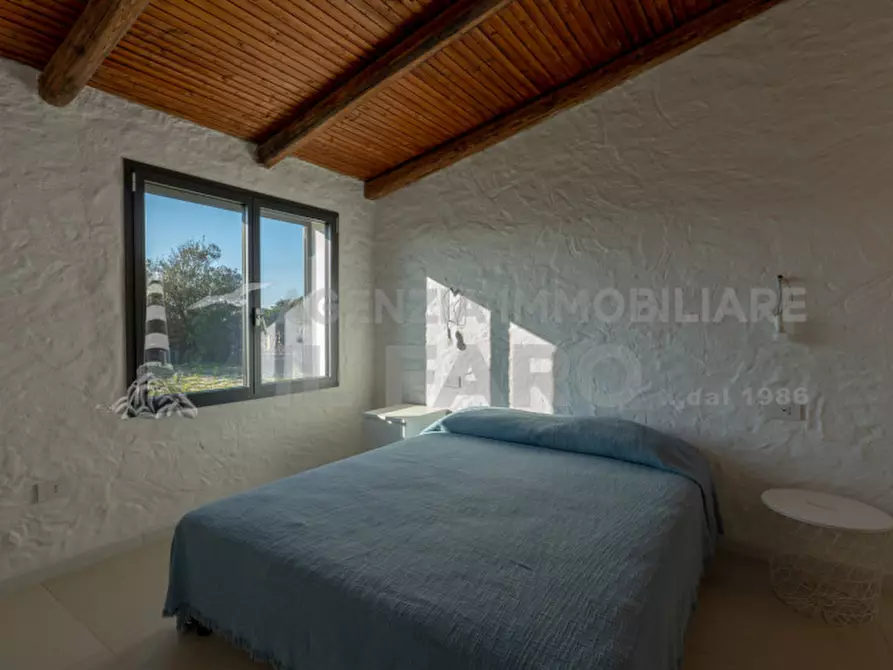 Immagine 35 di Villa in vendita  in Regione Gambino a La Maddalena