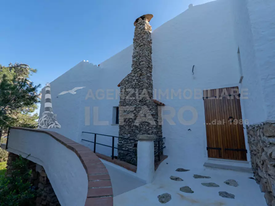 Immagine 51 di Villa in vendita  in Regione Gambino a La Maddalena