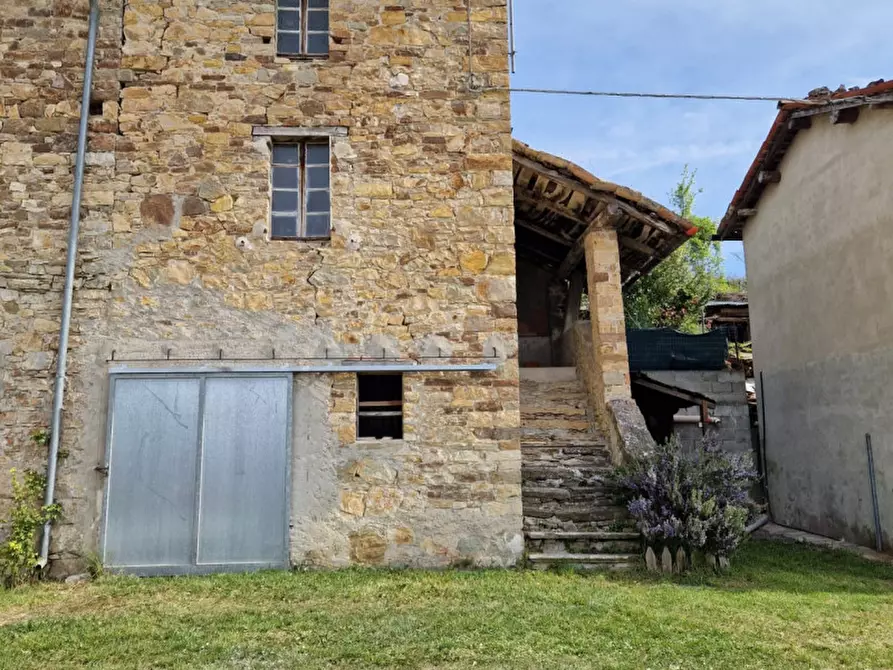 Immagine 2 di Casa indipendente in vendita  in Strada Sodina a Langhirano