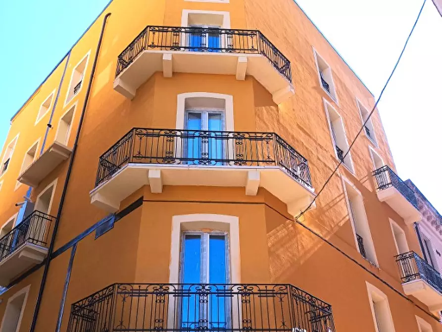 Immagine 42 di Appartamento in vendita  in Piazza Giuseppe Garibaldi a Pescara