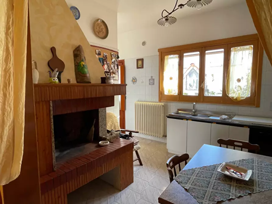 Immagine 14 di Casa indipendente in vendita  in Via Verdi a Neviano