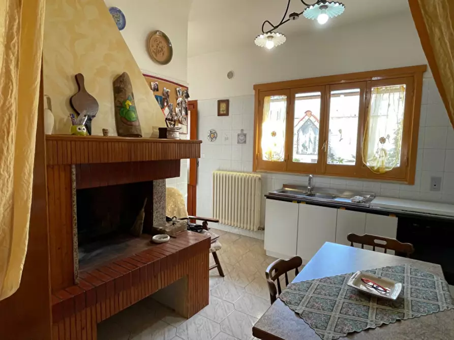 Immagine 16 di Casa indipendente in vendita  in Via Verdi a Neviano