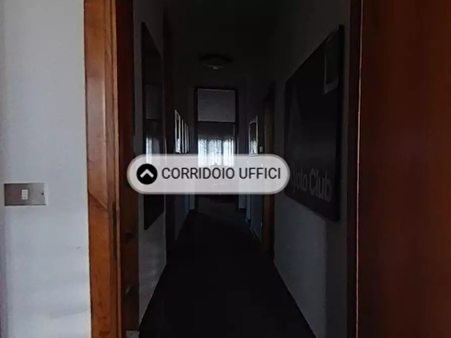 Immagine 2 di Capannone industriale in vendita  in Strada Statale Romea, 108 a Mira