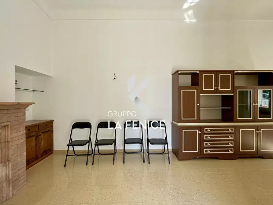 Immagine 14 di Casa indipendente in vendita  in Carpari a Locorotondo