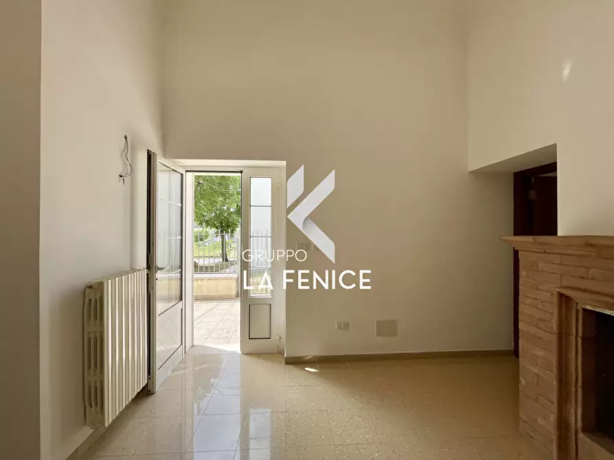 Immagine 18 di Casa indipendente in vendita  in Carpari a Locorotondo