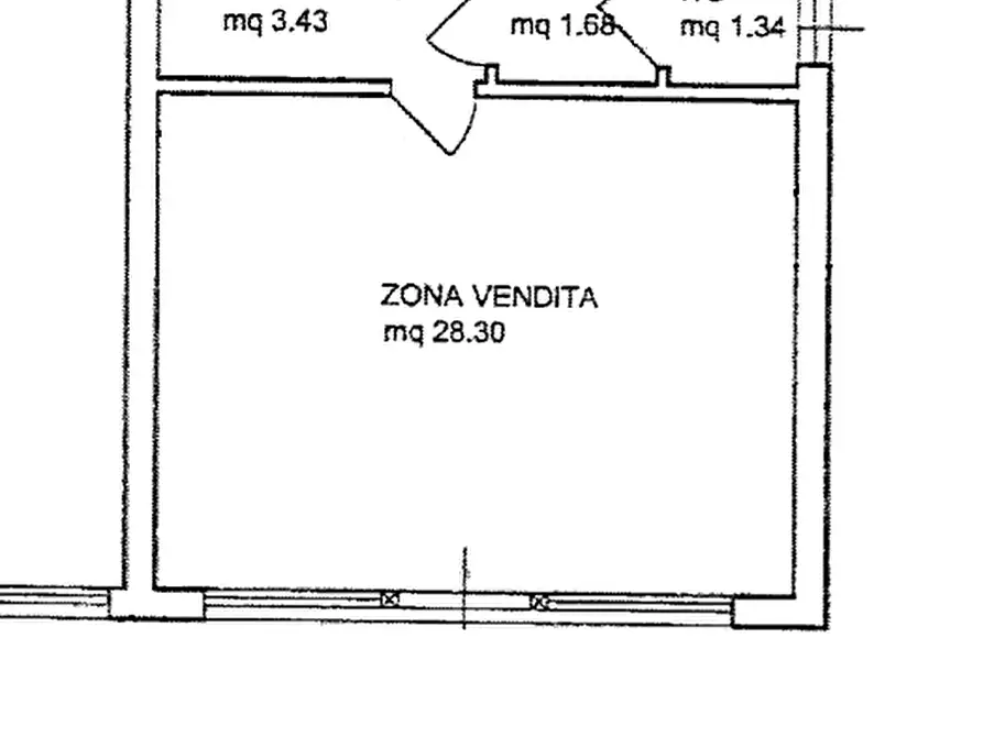 Immagine 1 di Negozio in affitto  in Via Chiesanuova a Padova