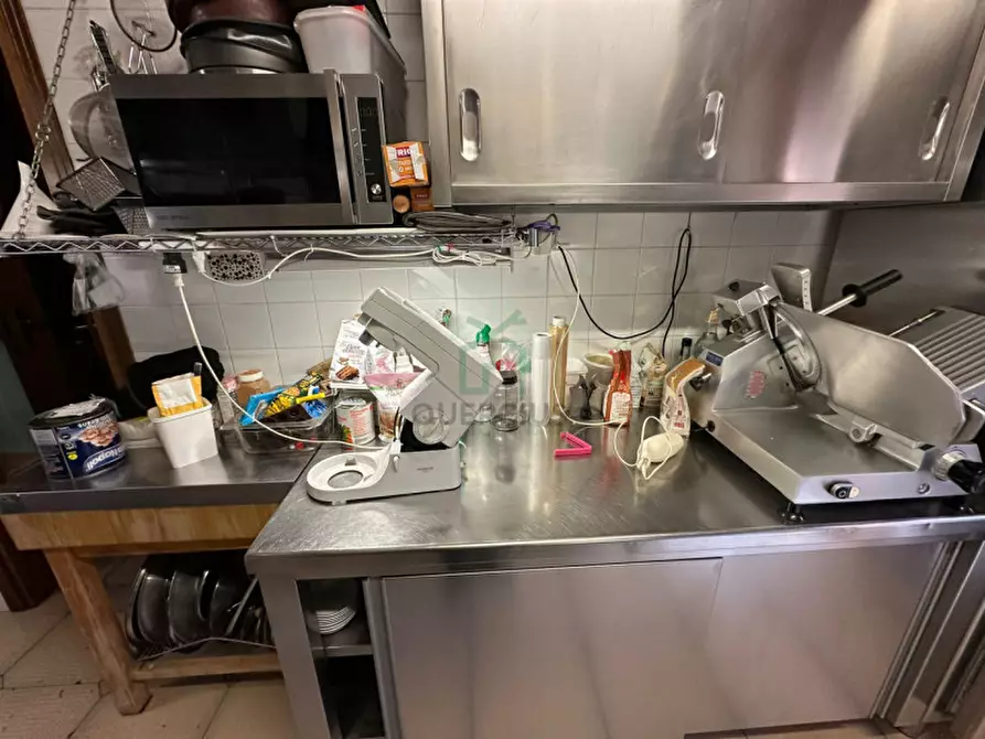 Immagine 37 di Attività commerciale in vendita  in Villaggio di Colognola ai Colli a Colognola Ai Colli