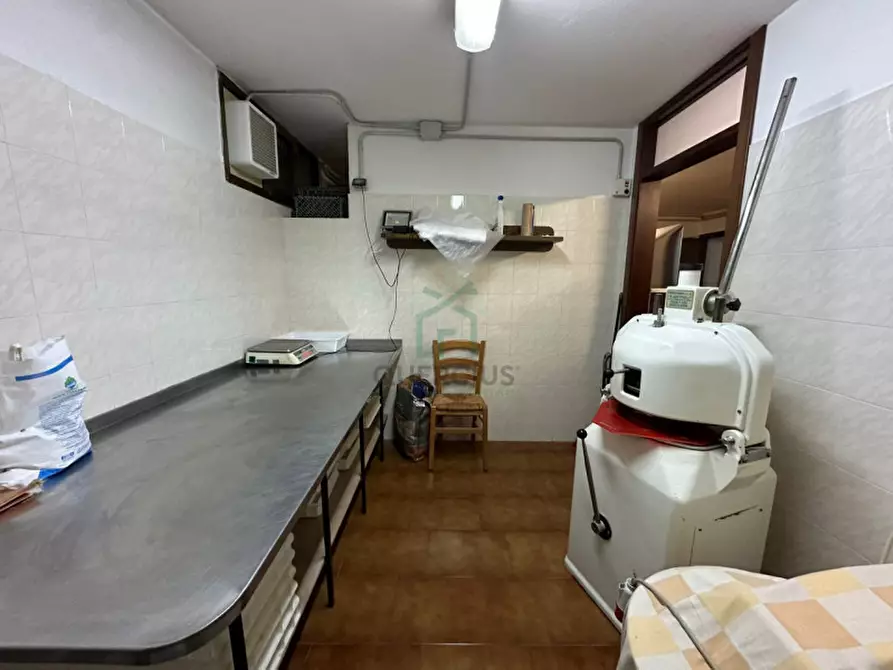 Immagine 42 di Attività commerciale in vendita  in Villaggio di Colognola ai Colli a Colognola Ai Colli