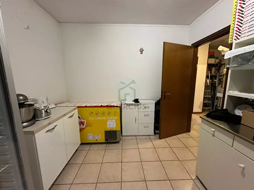 Immagine 59 di Attività commerciale in vendita  in Villaggio di Colognola ai Colli a Colognola Ai Colli