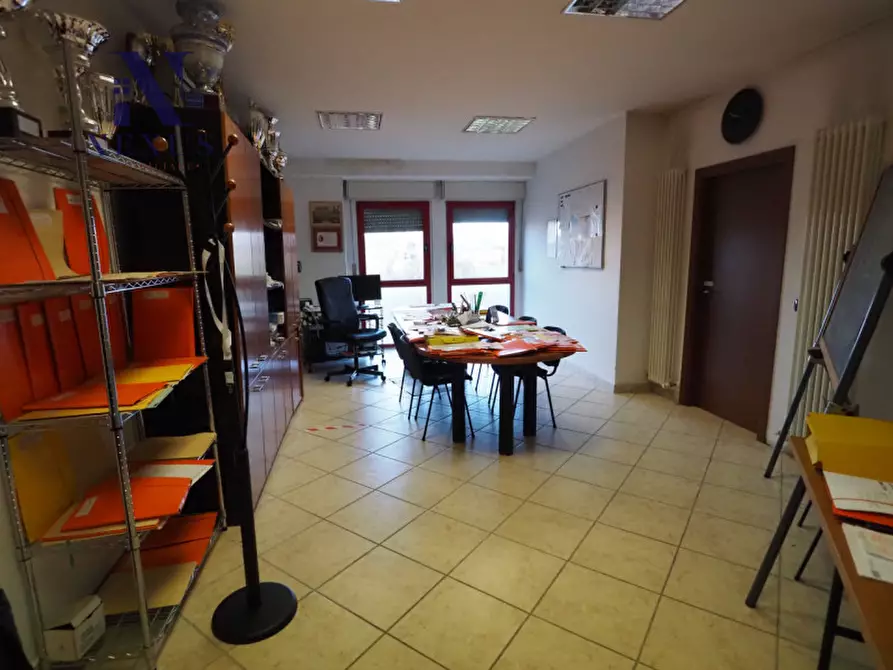 Immagine 21 di Capannone industriale in vendita  in Via della Fornace a Fano