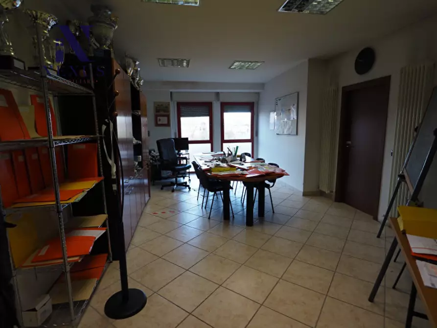 Immagine 22 di Capannone industriale in vendita  in Via della Fornace a Fano