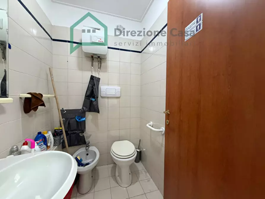 Immagine 8 di Ufficio in affitto  in CENTRO DIREZIONALE ISOLA a Napoli