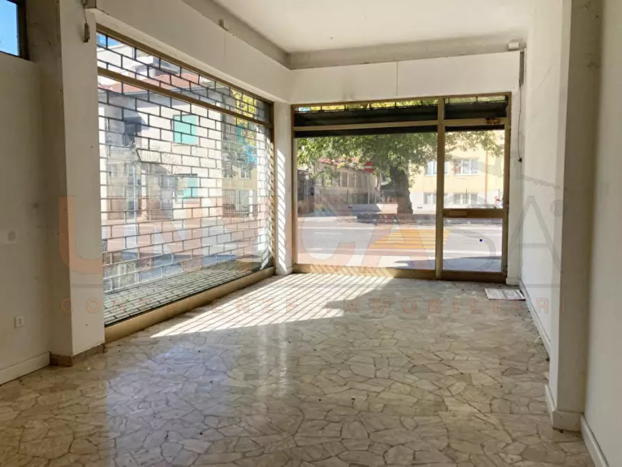 Immagine 4 di Negozio in affitto  a Montegalda