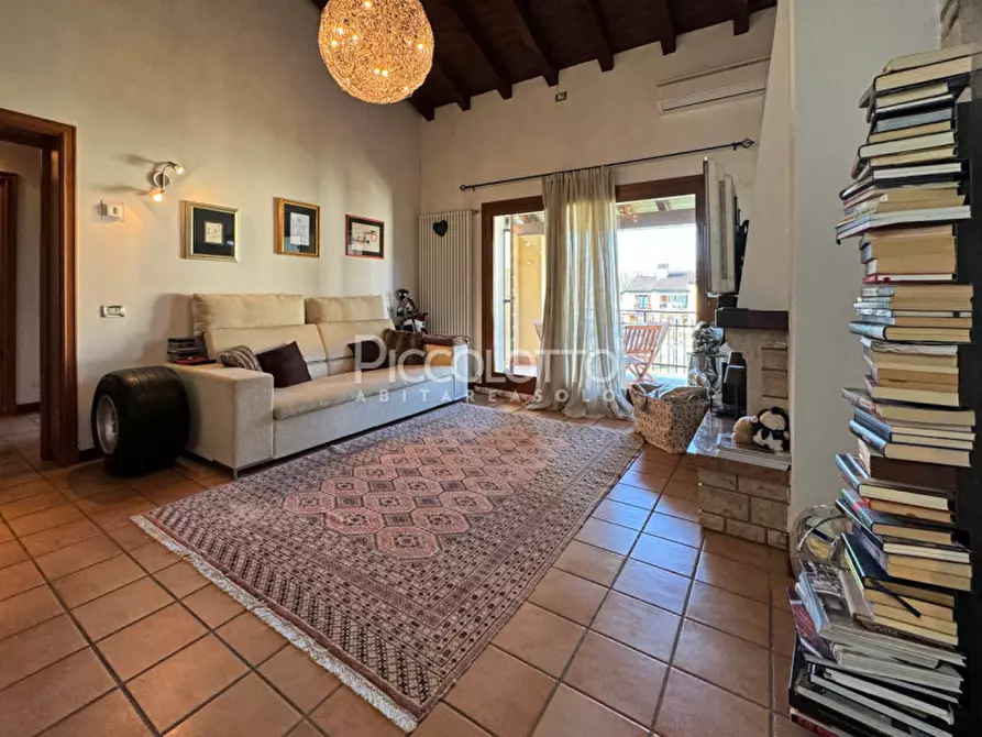 Immagine 2 di Appartamento in vendita  in via Strada dei Colli a Asolo