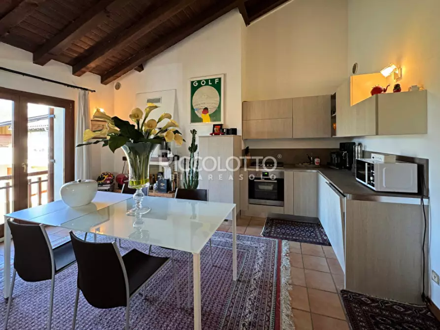 Immagine 9 di Appartamento in vendita  in via Strada dei Colli a Asolo