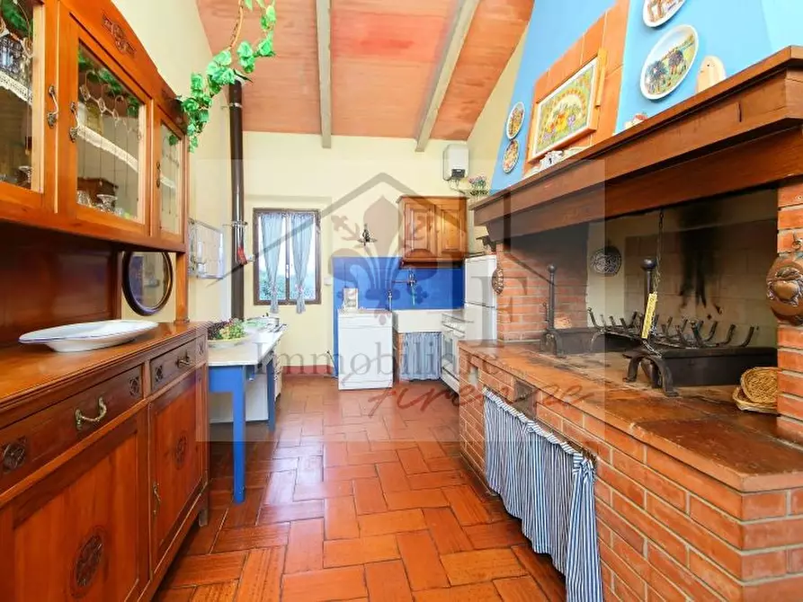 Immagine 12 di Villa in vendita  in campolacconi a Terranuova Bracciolini