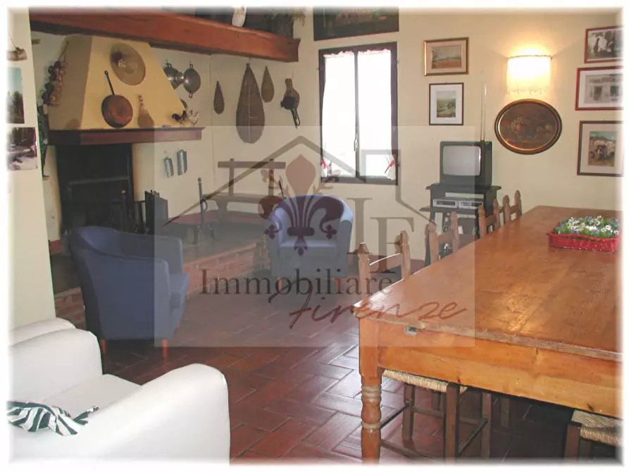 Immagine 13 di Villa in vendita  in campolacconi a Terranuova Bracciolini