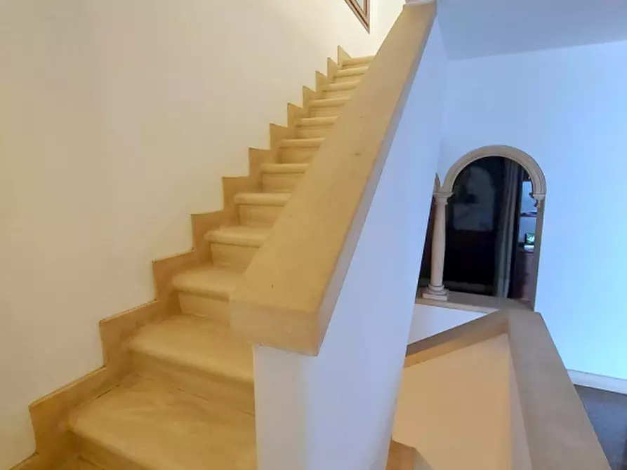 Immagine 8 di Casa indipendente in vendita  a Padova