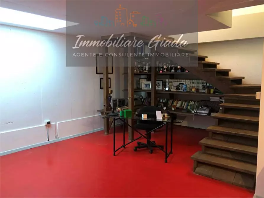 Immagine 16 di Villa in vendita  a Conegliano