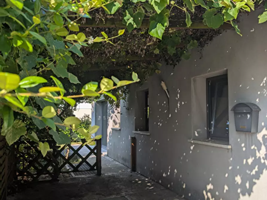 Immagine 27 di Villa in vendita  a Conegliano