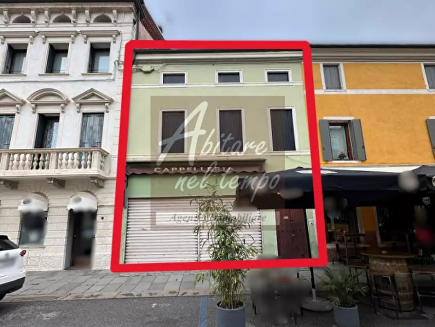 Immagine 2 di Palazzo in vendita  in via indipendenza 1 a Cittadella