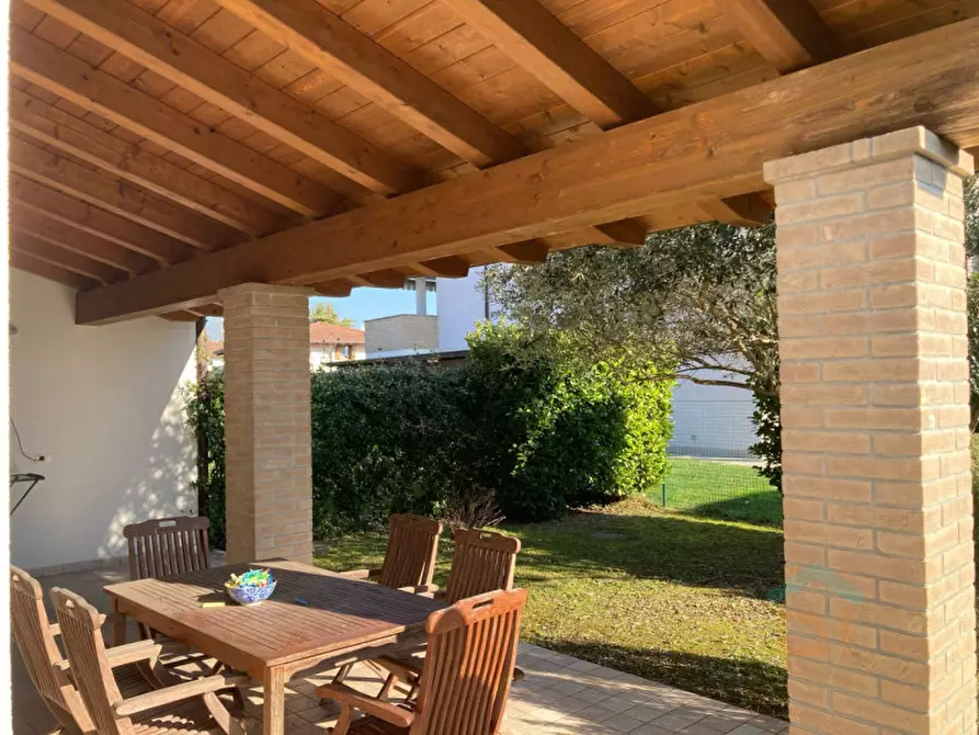 Immagine 2 di Villetta a schiera in vendita  in via Duca d'aosta 38 a Cervignano Del Friuli