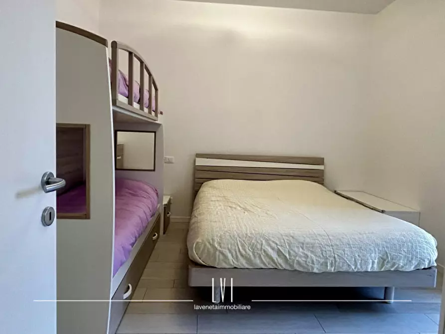 Immagine 12 di Appartamento in vendita  in Via Benvenuto Cellini n.4 a Jesolo