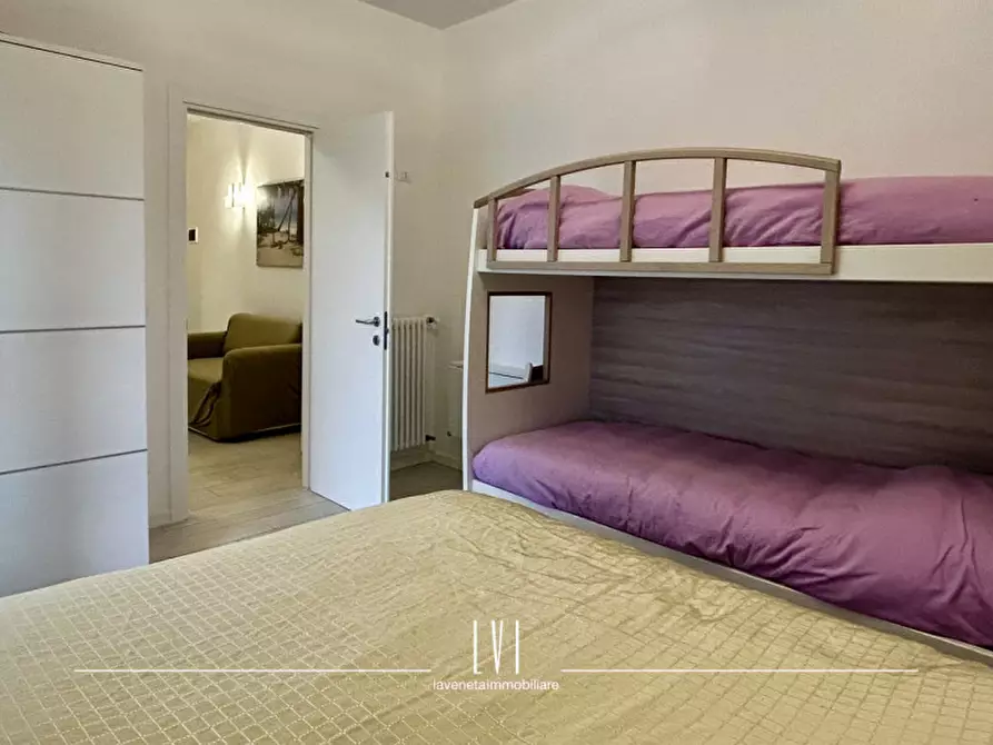 Immagine 14 di Appartamento in vendita  in Via Benvenuto Cellini n.4 a Jesolo