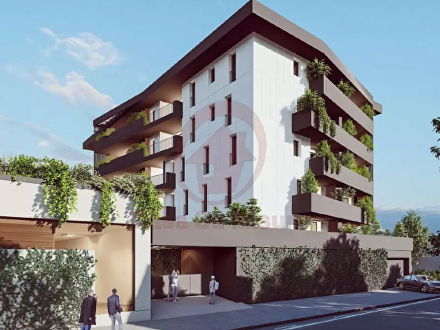 Immagine 7 di Appartamento in vendita  in Via Sarpi a Padova