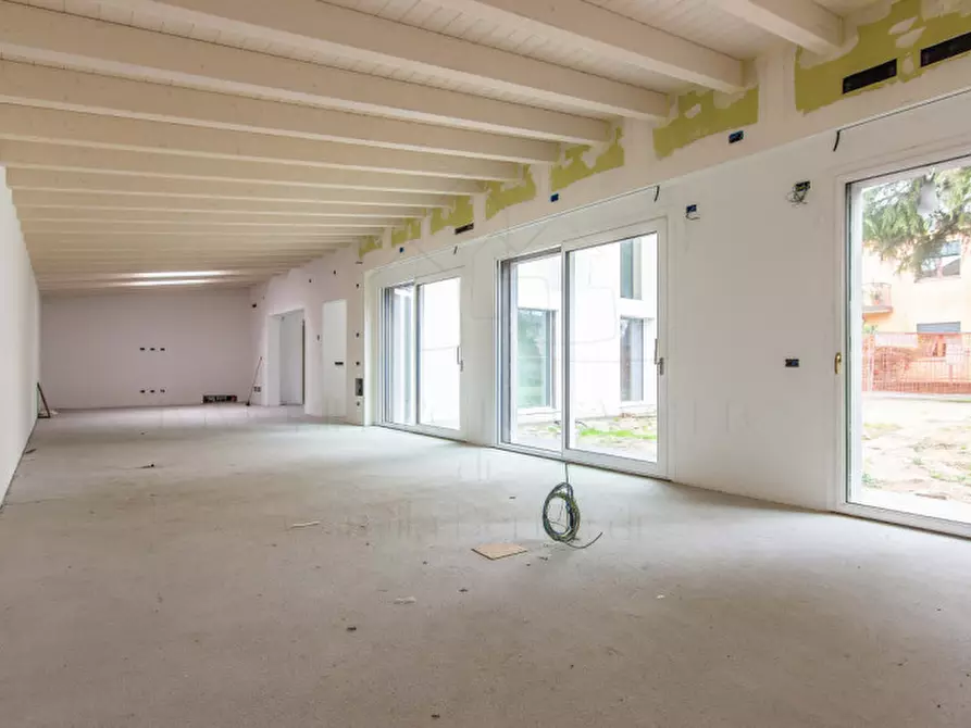 Immagine 8 di Villa in vendita  in Via Libia a Padova