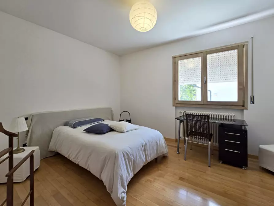 Immagine 11 di Villa in vendita  a Treviso