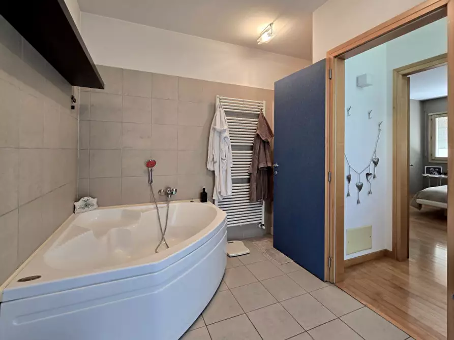 Immagine 14 di Villa in vendita  a Treviso