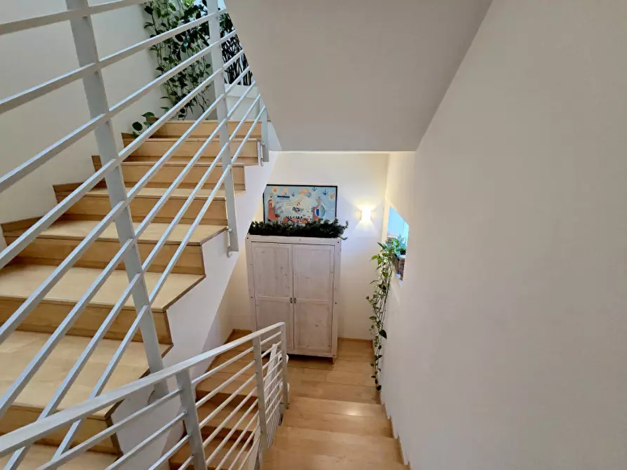 Immagine 42 di Villa in vendita  a Treviso