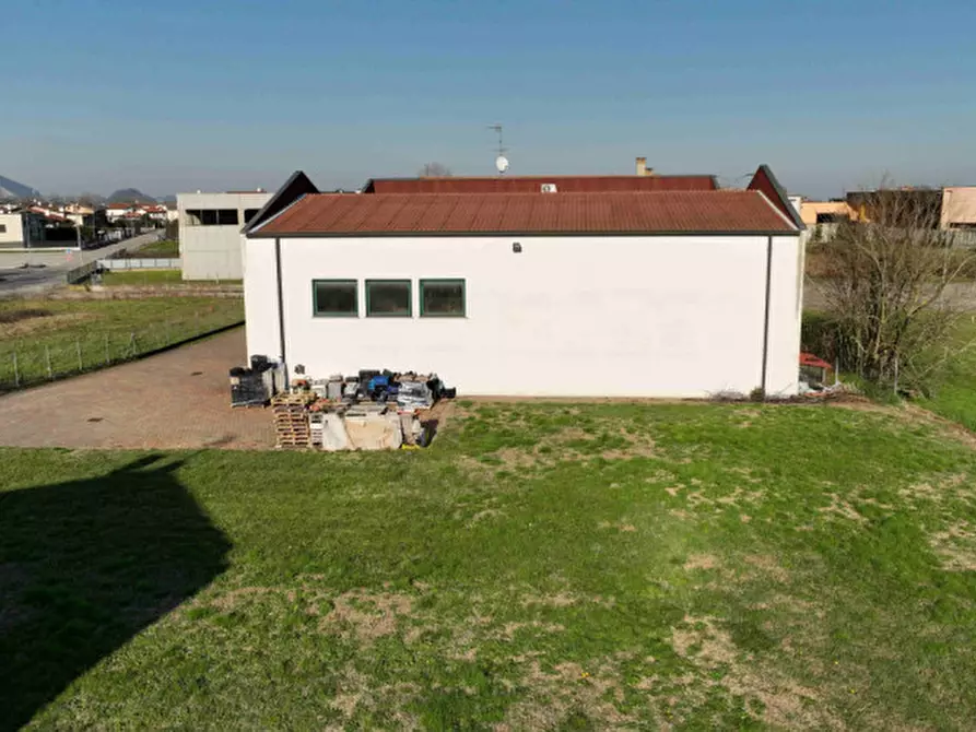 Immagine 11 di Capannone industriale in vendita  in viale del lavoro a Solesino