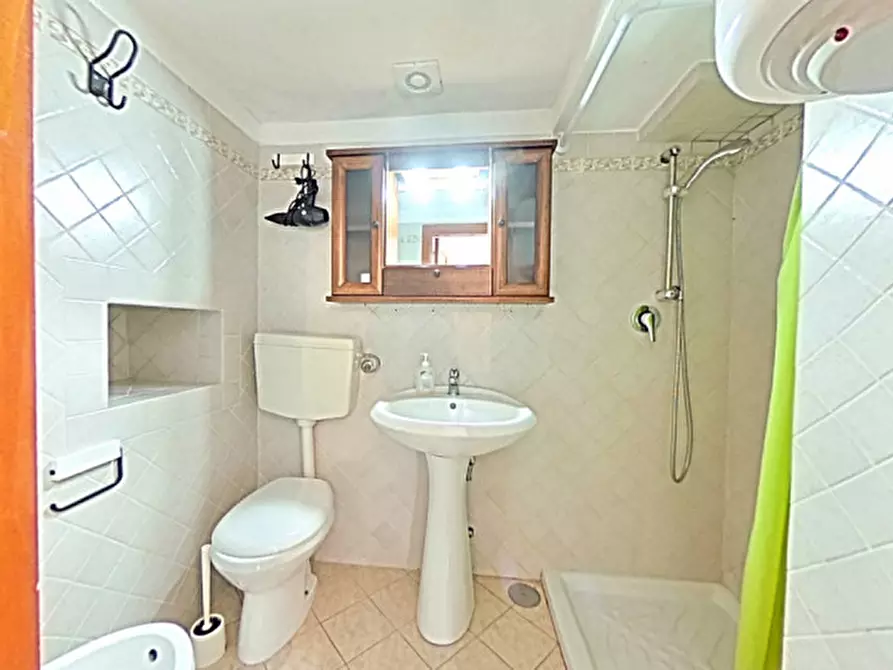 Immagine 25 di Loft/Open space in vendita  in PENYA a Alberobello