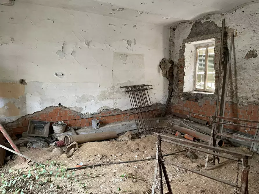 Immagine 13 di Rustico / casale in vendita  in Via Morti dell'Astore a Castiglione Delle Stiviere