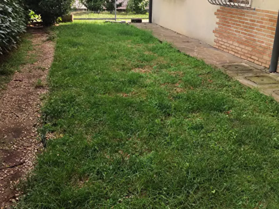 Immagine 16 di Appartamento in vendita  in Via Nazario Sauro a Montecchio Maggiore