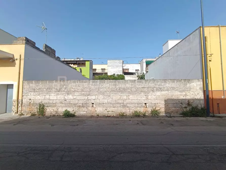 Immagine 1 di Terreno in vendita  in vai Vittorio Alfieri a Supersano