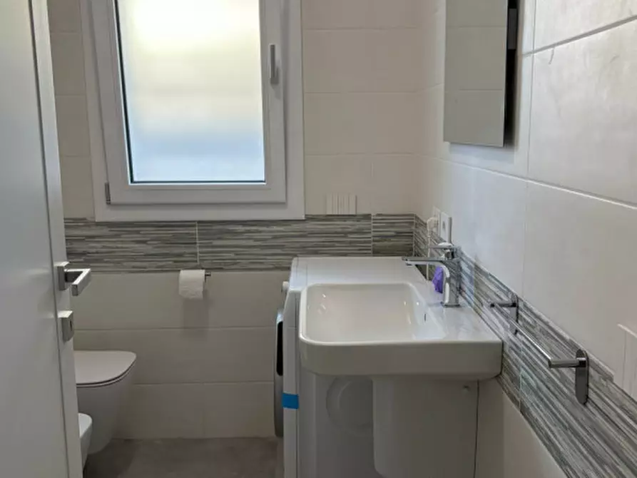 Immagine 11 di Appartamento in affitto  in viale Matrino a Città Sant'angelo