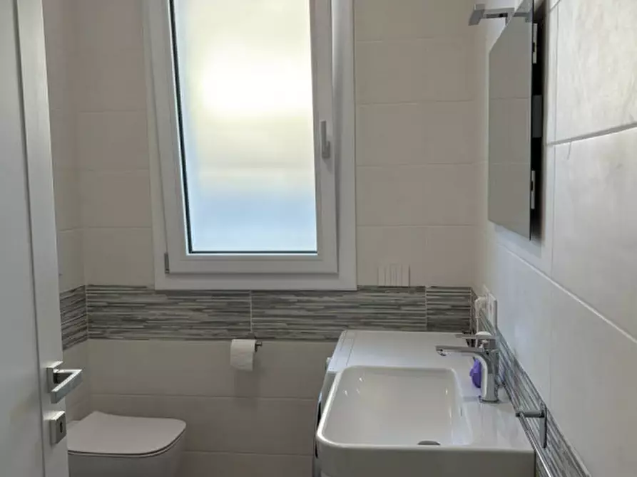 Immagine 12 di Appartamento in affitto  in viale Matrino a Città Sant'angelo