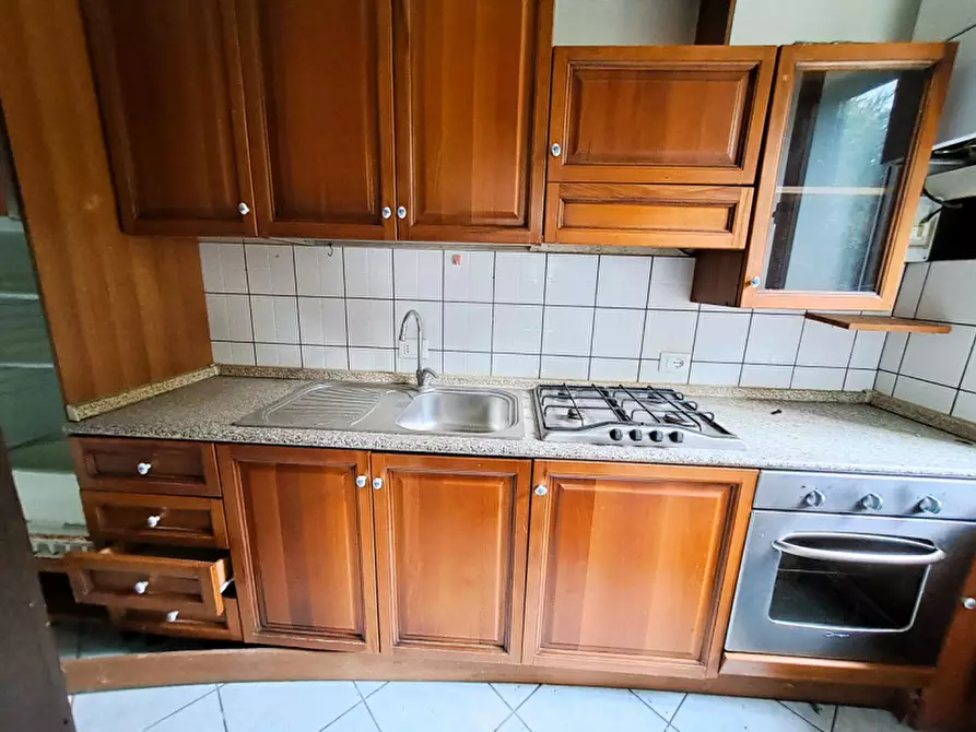 Immagine 3 di Casa indipendente in vendita  a Tuoro Sul Trasimeno