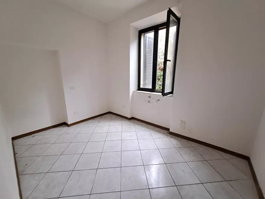 Immagine 8 di Casa indipendente in vendita  a Tuoro Sul Trasimeno