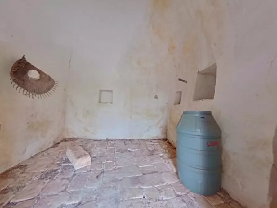 Immagine 15 di Rustico / casale in vendita  a Castellana Grotte