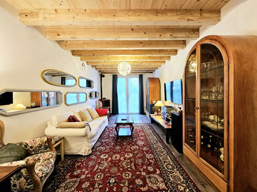 Immagine 1 di Appartamento in vendita  in via roma est a Ospedaletto Euganeo