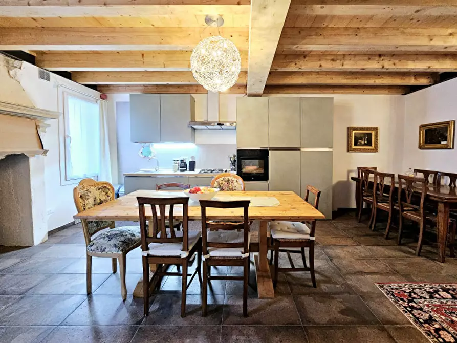 Immagine 3 di Appartamento in vendita  in via roma est a Ospedaletto Euganeo