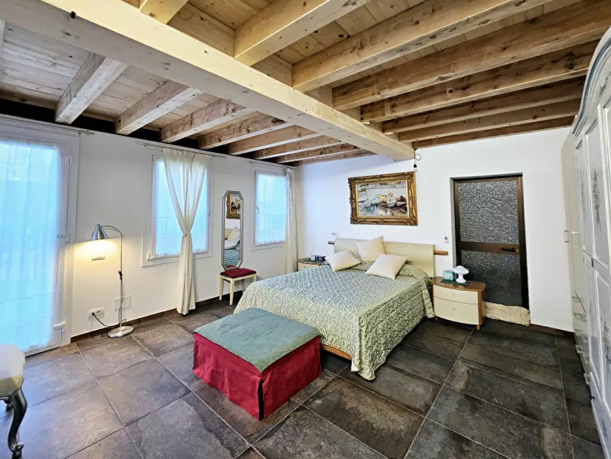 Immagine 4 di Appartamento in vendita  in via roma est a Ospedaletto Euganeo